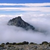 El Trevenque (2.079 m) sobre un mar de nubes
