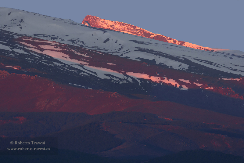 Primeros rayos en la Sierra