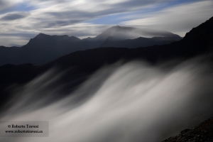 Bajo la luz de la luna (II)